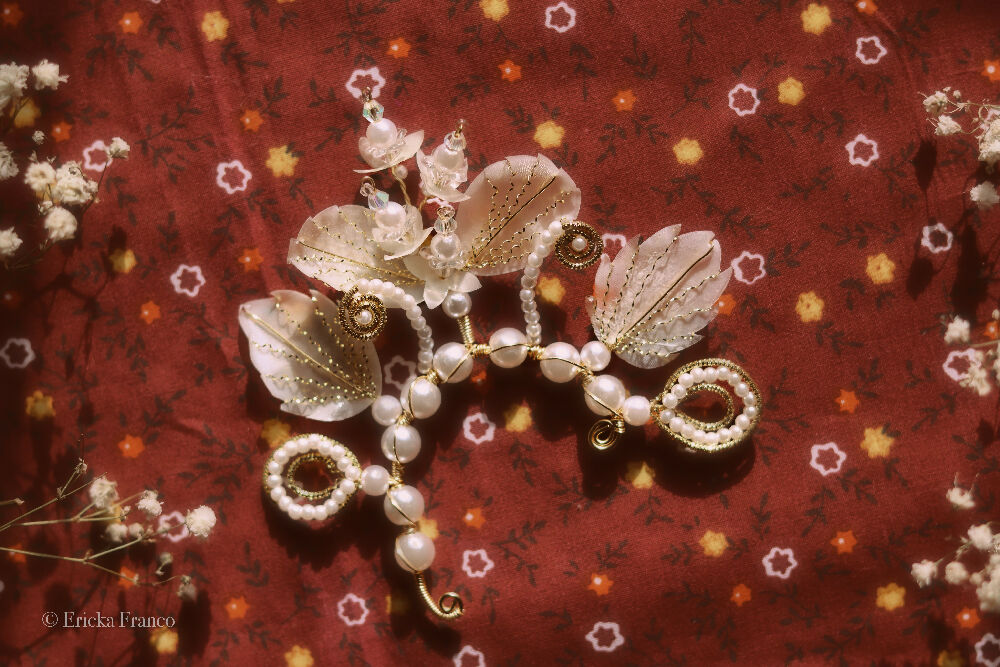 Fish Scales Temblecuff