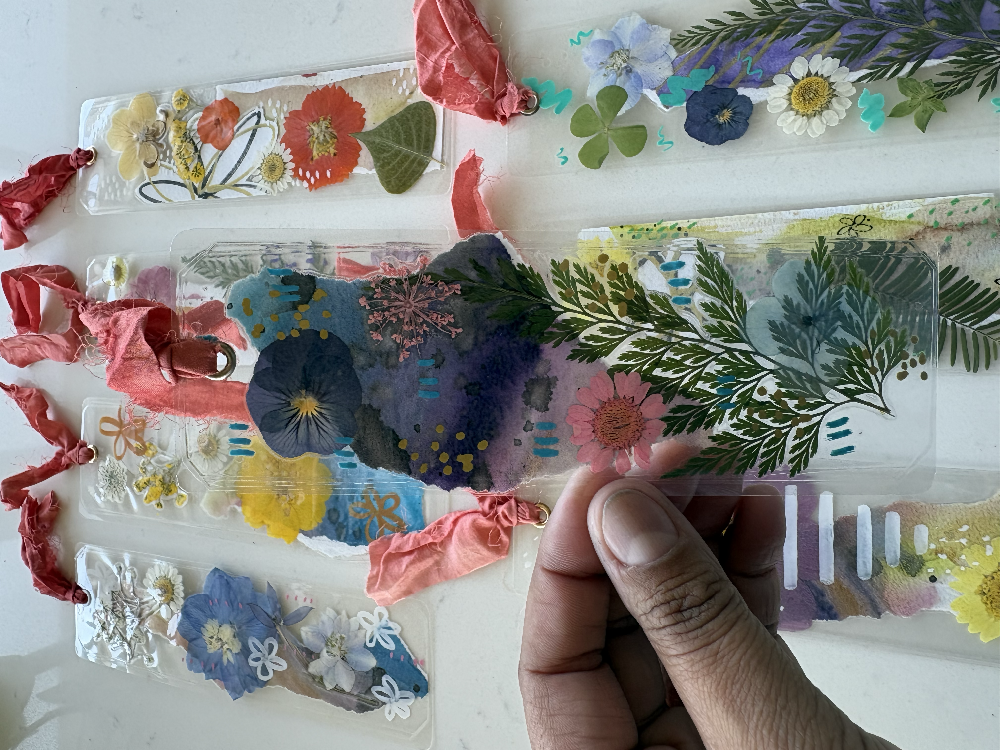 Handmade floral bookmark - set of 3